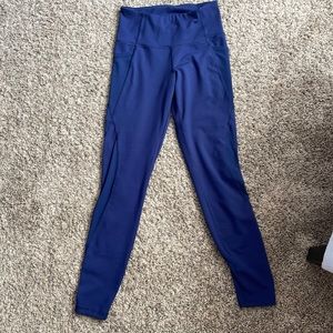 Old Navy Elevate Go-Dry Legging